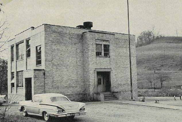 Andis Elementary School in 1958
